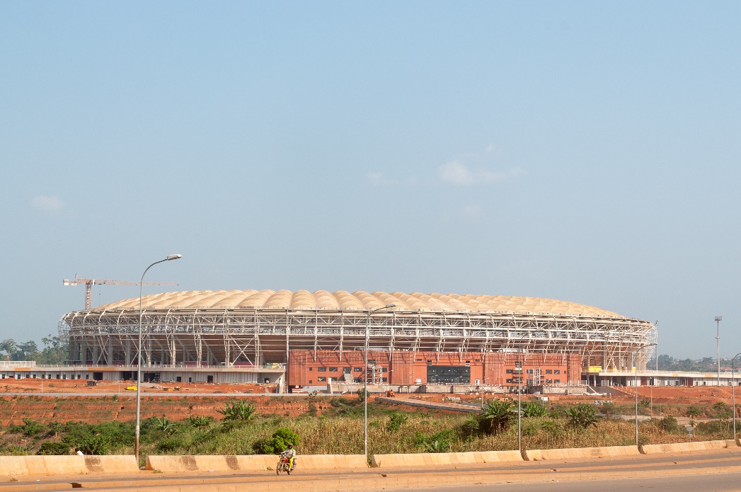 Football Elite 2 : « Un arbitre battu presqu’à mort par des supporters furieux au stade annexe d’Olembe » 